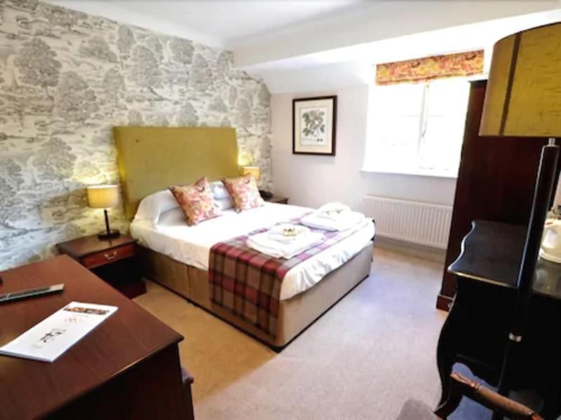 Bed and Breakfast The White Hart, Wroughton Swindon Zewnętrze zdjęcie